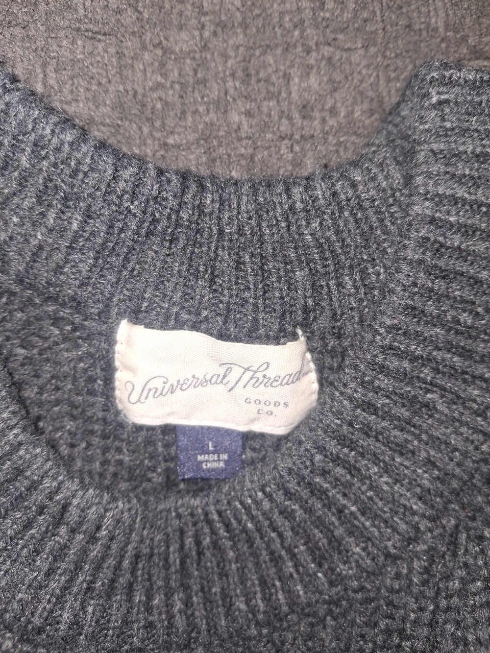 Universal Thread Gray Ribbed Crewneck Sweater - Picture 2 of 2
